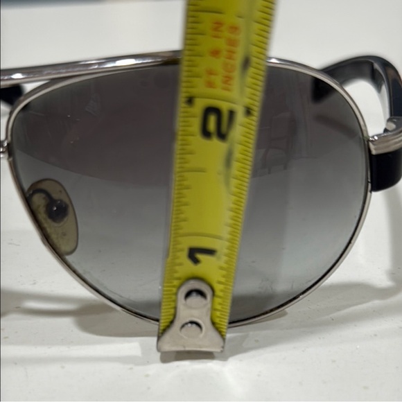 “PRADA” Women Aviator Sunglasses Pre-owned Made in Italy - Picture 5 of 7